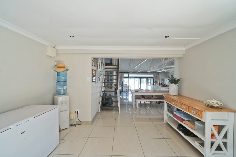4 Bedroom Property for Sale in Winterstrand Eastern Cape